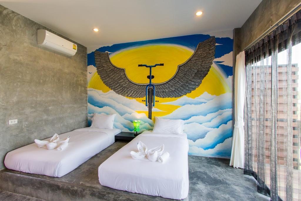The Bike Loft Family Hostel HHQ Extérieur photo